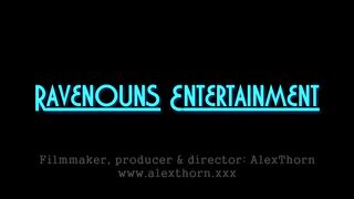 Двойной пиздецовый анальный фистинг руками и ногой вместе с пяткой