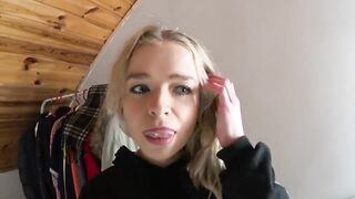 Запикапил русскую блондинку