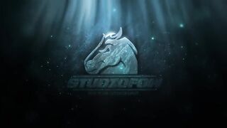 В блондинку Хелену Дуглас засадили два хера