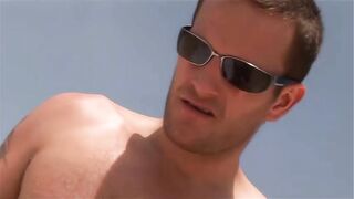 Авиалинии Дорселя: Рейс на Ибицу (С переводом)