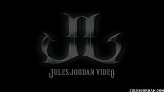 Большой член заинтересовал Лизу Энн