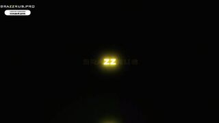 Я не буду пялиться на сиськи мачехи (С переводом)