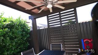 Трахнул короткую сучку на улице