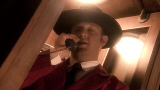 Подпольный бар (С переводом)